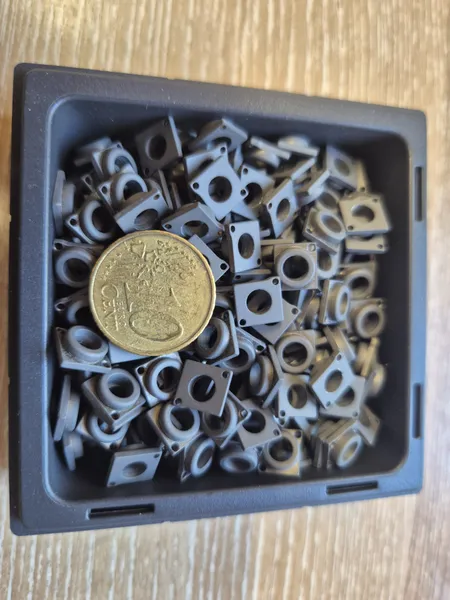Aluminium Teile eloxiert